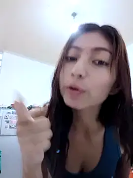 Snapshot of Little_Saori chatting on February 18, 1:00 pm Little Saori online show from February 18, 1:00 pm