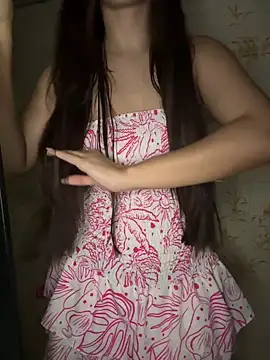 Laryssinhadlc online show from February 2, 1:12 am