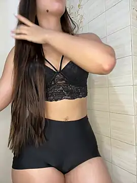 Laryssinhadlc online show from February 3, 10:54 pm