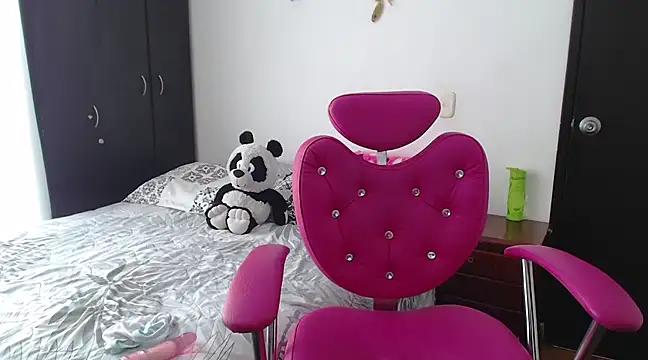 BeautifullPrinsesse online show from March 5, 5:39 pm