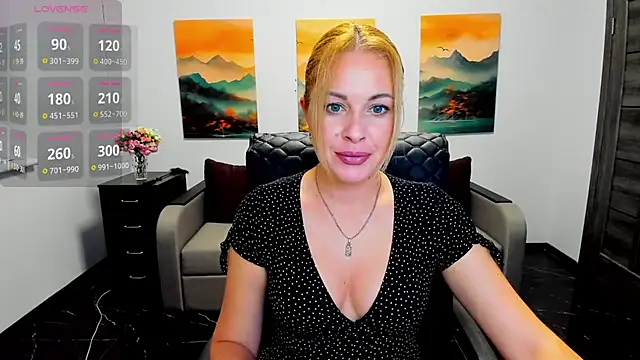 Mira Whites online show from November 21, 1:10 pm