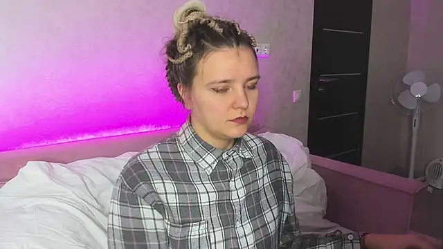 Jenny Jimmy online show from November 2, 12:57 am