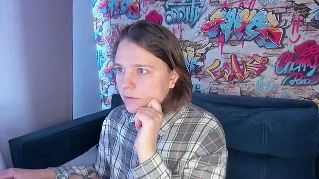 Jenny Jimmy online show from April 14, 9:26 am