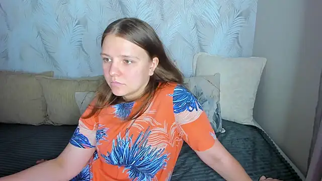 Snapshot of Jenny_Jimmy chatting on July 7, 9:24 am Jenny Jimmy online show from July 7, 9:24 am