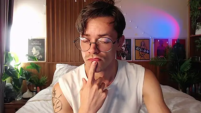 William Henry  online show from February 6, 1:03 pm