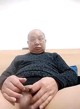 Snapshot of scga20199 chatting on February 6, 11:21 am scga20199 online show from February 6, 11:21 am