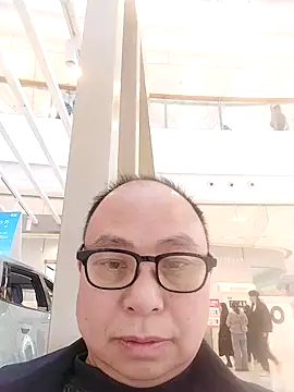 Snapshot of scga20199 chatting on December 14, 8:20 am scga20199 online show from December 14, 8:20 am