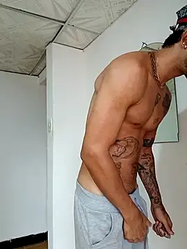 Niick01  online show from September 20, 2:51 pm