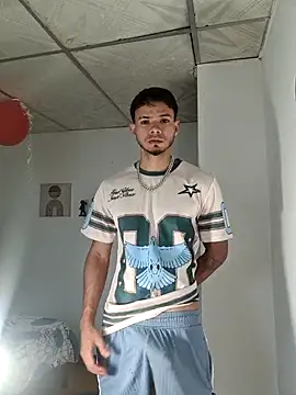 Niick01  online show from November 11, 7:36 pm