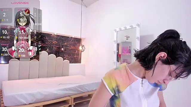 Snapshot of Annyrosee chatting on September 9, 8:19 pm Annyrosee online show from September 9, 8:19 pm