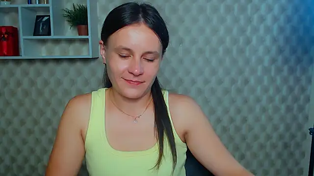 ValeriaHeart  online show from September 12, 5:18 am