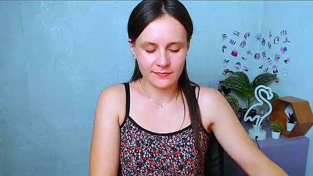 ValeriaHeart  online show from November 18, 4:00 pm