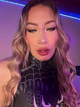 Snapshot of Lally_Valencia__ chatting on October 26, 6:19 am Lally Valencia online show from October 26, 6:19 am