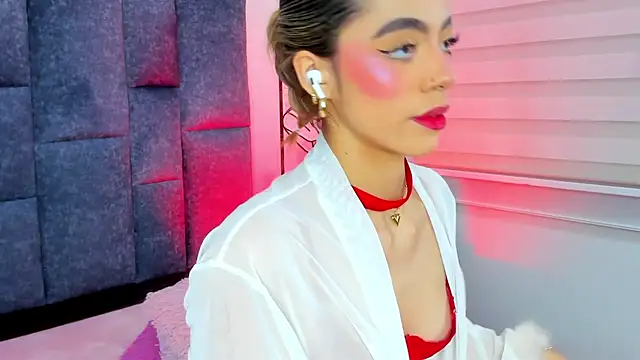 Violetta Ficher online show from February 25, 2:10 am