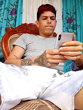 Snapshot of duquehotvoy chatting on February 11, 2:02 pm duquehotvoy online show from February 11, 2:02 pm