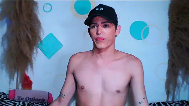 Snapshot of duquehotvoy chatting on March 21, 1:02 am duquehotvoy online show from March 21, 1:02 am