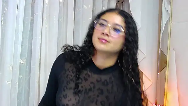 Snapshot of GinevraCarusso chatting on September 20, 6:31 pm GinevraCarusso online show from September 20, 6:31 pm