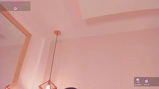 Snapshot of Nikki_vega chatting on December 4, 6:01 am Nikki vega online show from December 4, 6:01 am