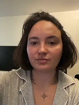 Snapshot of Orgasmille chatting on September 26, 9:24 am Orgasmille online show from September 26, 9:24 am