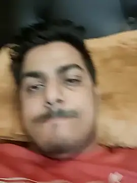 Snapshot of sethgamble000777 chatting on February 1, 11:10 am sethgamble000777 online show from February 1, 11:10 am