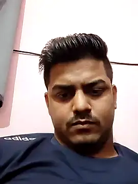 Snapshot of sethgamble000777 chatting on February 10, 2:05 pm sethgamble000777 online show from February 10, 2:05 pm