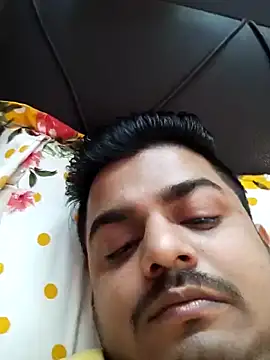 Snapshot of sethgamble000777 chatting on February 12, 7:44 am sethgamble000777 online show from February 12, 7:44 am