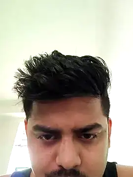 Snapshot of sethgamble000777 chatting on February 13, 7:24 am sethgamble000777 online show from February 13, 7:24 am