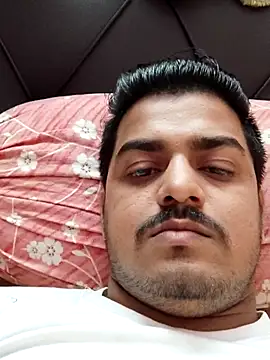 Snapshot of sethgamble000777 chatting on March 1, 11:06 am sethgamble000777 online show from March 1, 11:06 am