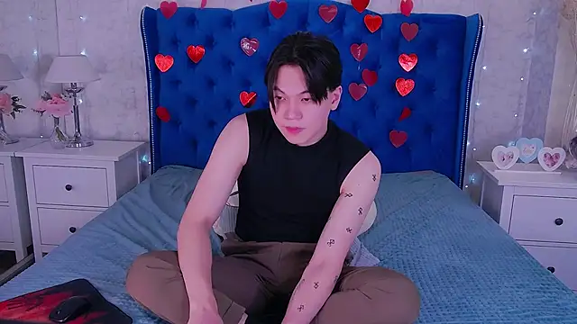 Snapshot of just_gay_ chatting on February 26, 4:35 pm just gay  online show from February 26, 4:35 pm