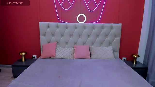 TessaAdorable online show from March 23, 1:20 am