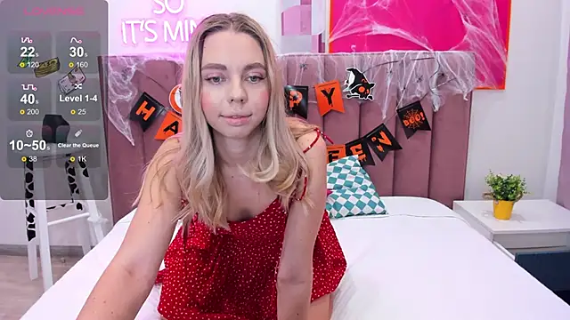 TessaAdorable online show from November 2, 1:41 am