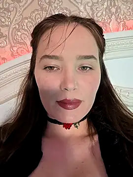 Snapshot of GoddessYanaMironova chatting on April 24, 7:16 pm GoddessYanaMironova online show from April 24, 7:16 pm