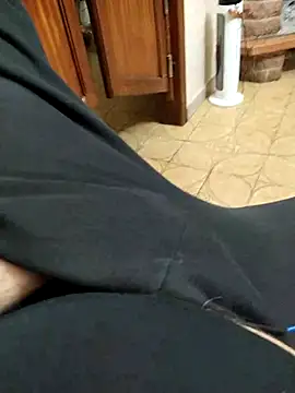 NAvoglia online show from February 14, 10:25 pm