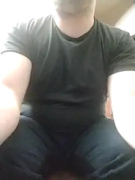 NAvoglia online show from February 19, 11:36 pm