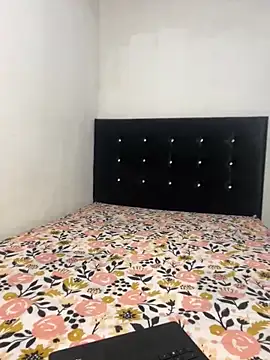 Emma Giraldo online show from March 14, 12:21 am