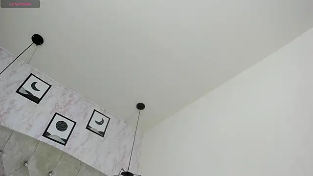 Raichell  online show from April 16, 4:13 am