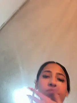 Snapshot of vicky_bass chatting on October 12, 10:53 pm vicky bass online show from October 12, 10:53 pm