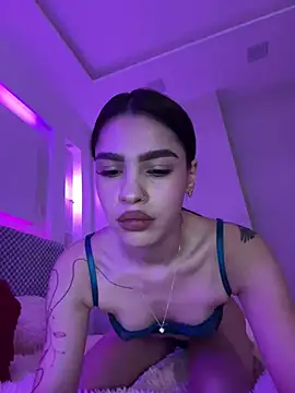 Snapshot of _BbFreya chatting on February 16, 4:21 pm BbFreya online show from February 16, 4:21 pm