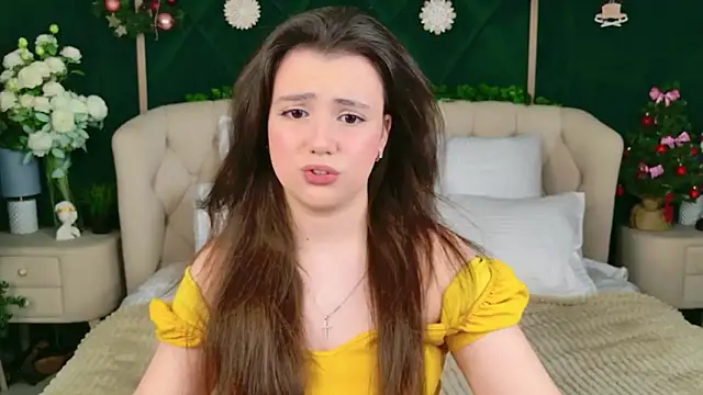 Pauline Heaven online show from December 22, 5:48 am