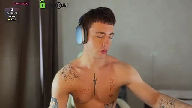 VincentSmith02 online show from February 26, 11:53 am