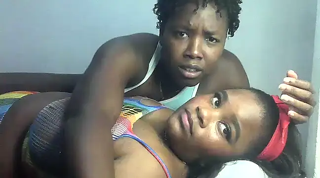 Snapshot of nara_thiara30 chatting on February 3, 9:39 pm nara thiara30 online show from February 3, 9:39 pm