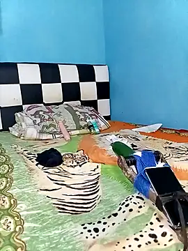 Snapshot of DivinaTransStrella chatting on September 16, 6:09 pm DivinaTransStrella online show from September 16, 6:09 pm