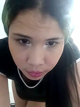 Snapshot of kimberlitaz chatting on March 7, 4:24 am kimberlitaz online show from March 7, 4:24 am