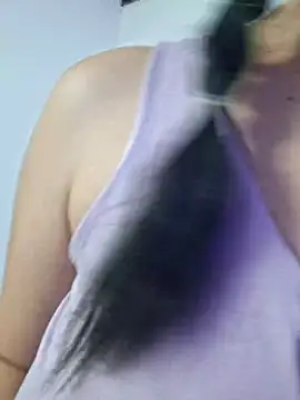 Snapshot of kimberlitaz chatting on March 10, 7:53 am kimberlitaz online show from March 10, 7:53 am