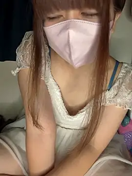 Snapshot of PINO_pino_01 chatting on July 3, 5:19 pm PINO pino 01 online show from July 3, 5:19 pm