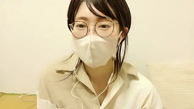 Snapshot of RIO_o0 chatting on April 24, 1:35 pm RIO o0 online show from April 24, 1:35 pm