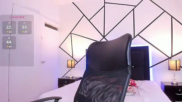 Snapshot of Liiam_smith_ chatting on March 20, 7:14 pm Liiam smith online show from March 20, 7:14 pm