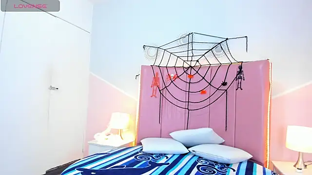 Snapshot of Liiam_smith_ chatting on October 29, 1:13 pm Liiam smith online show from October 29, 1:13 pm