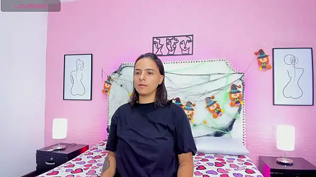 Snapshot of Liiam_smith_ chatting on October 31, 1:12 pm Liiam smith online show from October 31, 1:12 pm