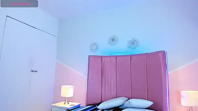 Snapshot of Liiam_smith_ chatting on November 12, 12:49 pm Liiam smith online show from November 12, 12:49 pm